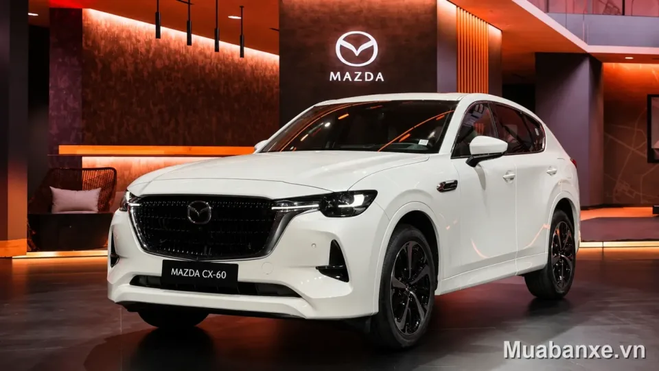 Mazda CX-60 màu đỏ 3/4 sau