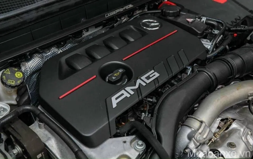 dong co xe mercedes amg a35 4matic tinbanxe vn
