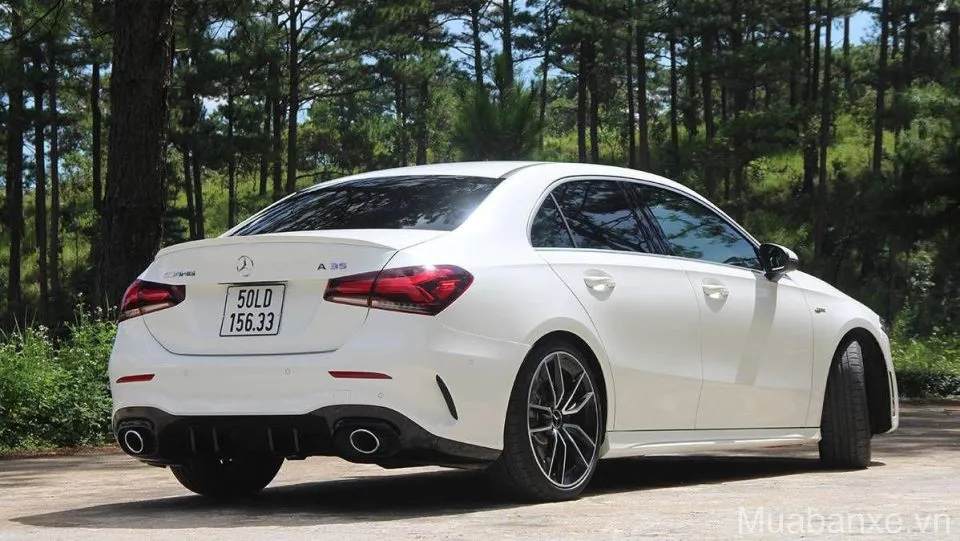 duoi xe mercedes amg a35 4matic tinbanxe vn
