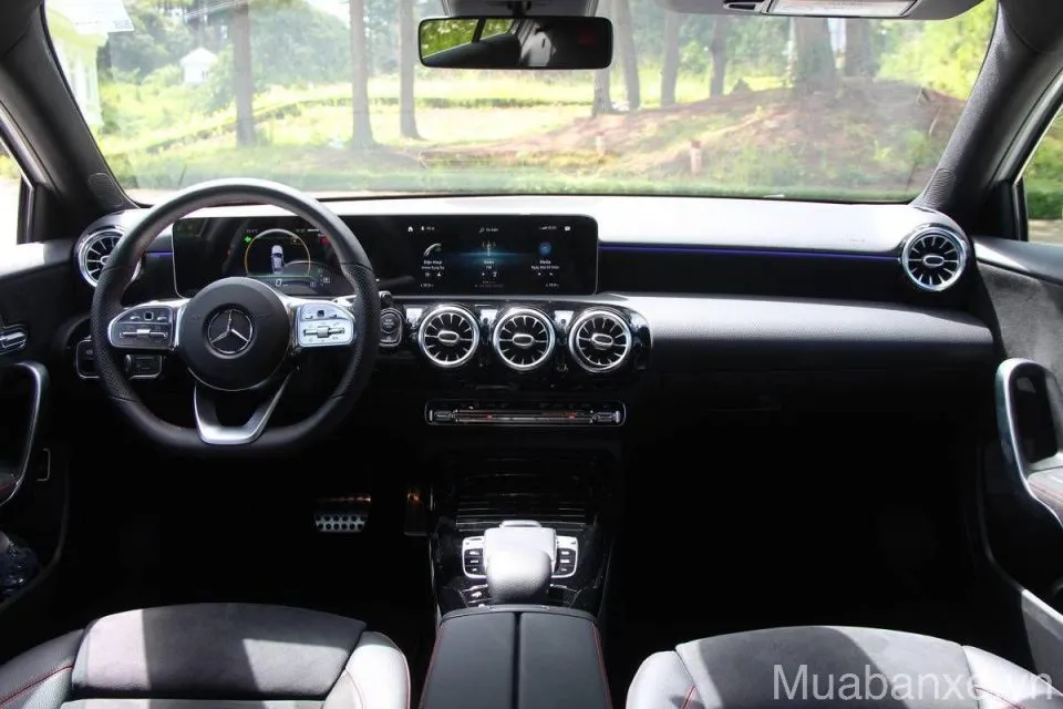 tap lo xe mercedes amg a35 4matic tinbanxe vn