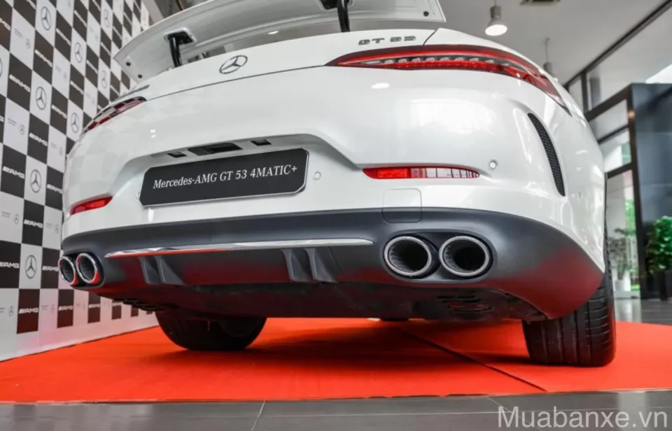 duoi xe mercedes amg gt 53 4matic tinbanxe vn