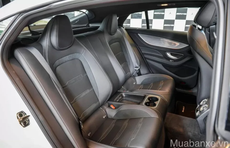 he thong ghe ngoi tren xe mercedes amg gt 53 4matic tinbanxe vn
