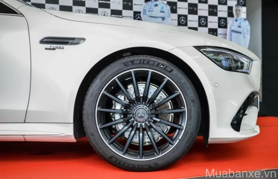 mam va lop xe mercedes amg gt 53 4matic tinbanxe vn