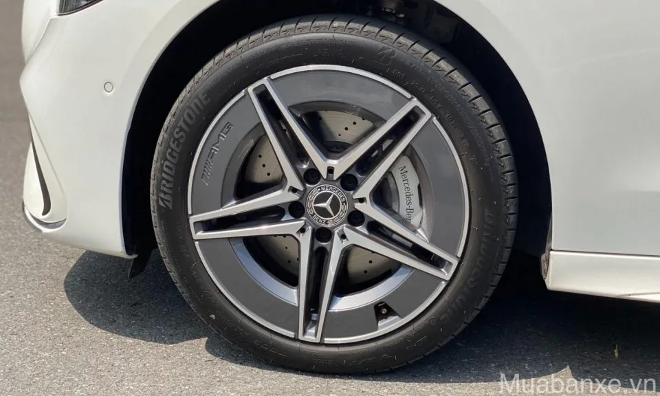 mam va lop xe mercedes benz c300 tinbanxe vn
