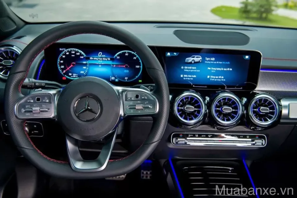 he thong ket noi va giai tri tren xe mercedes eqb 250 tinbanxe vn