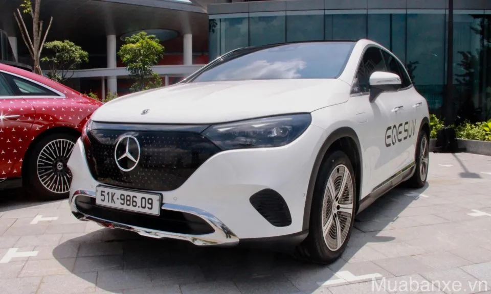 dong co xe mercedes eqe 500 tinbanxe vn