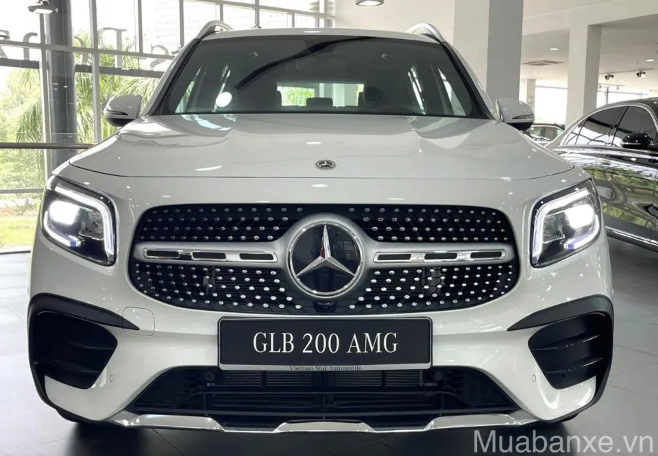 dau xe mercedes glb 200 tinbanxe vn