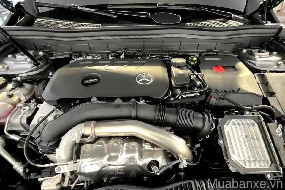 dong co xe mercedes benz glb 250 tinbanxe vn