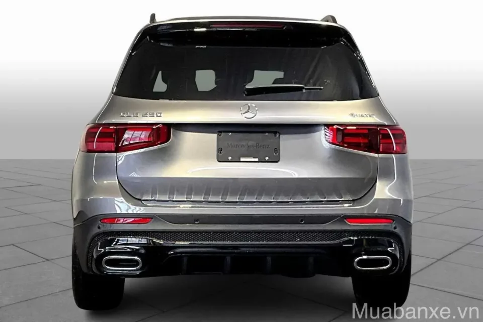 duoi xe mercedes benz glb 250 tinbanxe vn