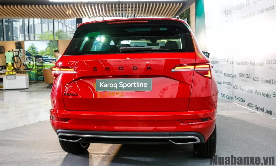 duoi xe skoda karoq