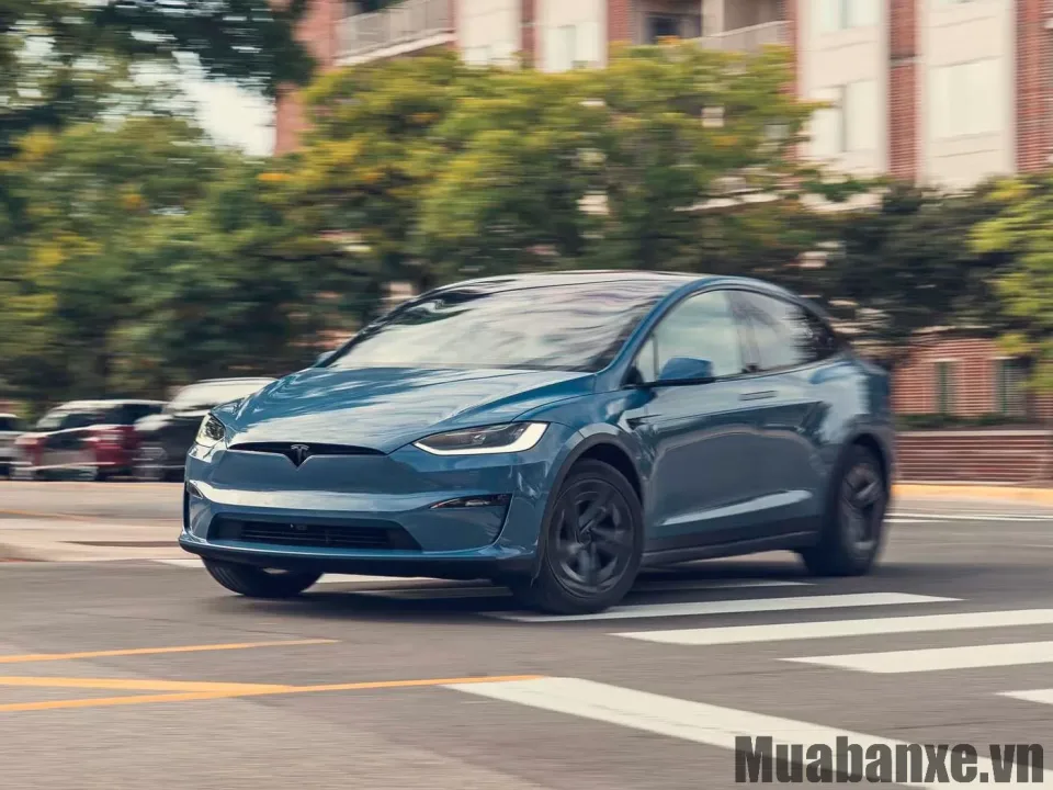 cam giac lai xe tesla model x