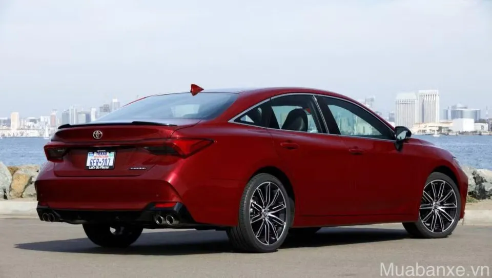 than xe toyota avalon tinbanxe vn