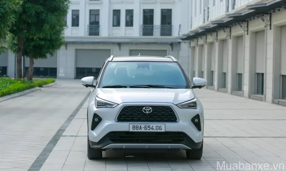 dau xe toyota yaris cross tinbanxe vn