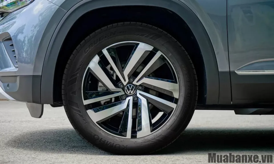 mam va lop xe volkswagen teramont
