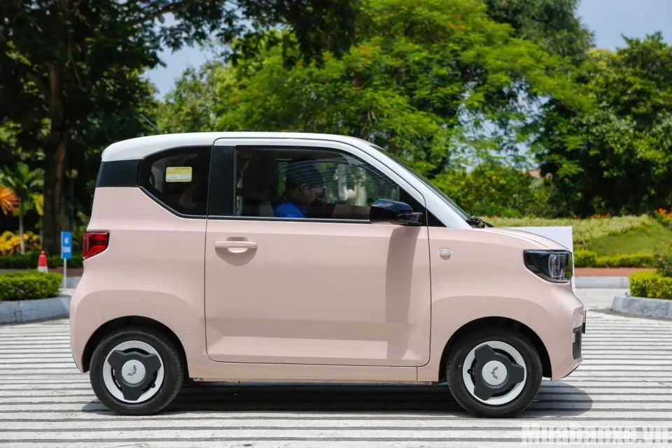 than xe wuling hongquang mini ev tinbanxe vn