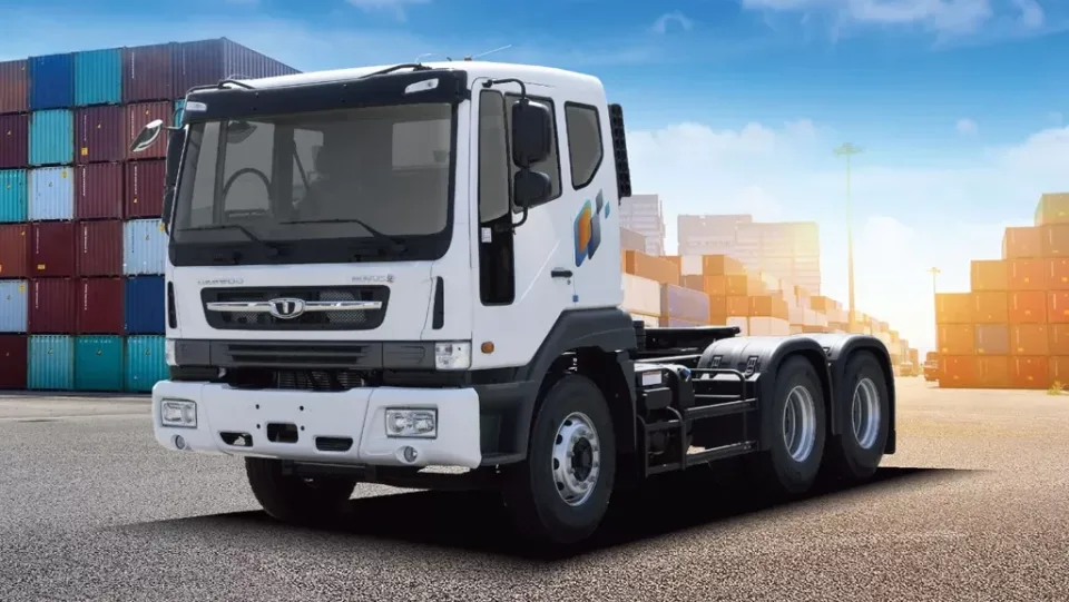 gia-xe-tai-daewoo-hu6-tinbanxe-13.png