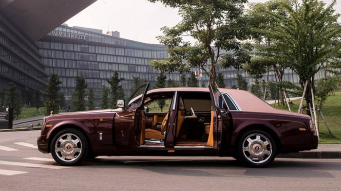 rolls royce phantom tinbanxe 1