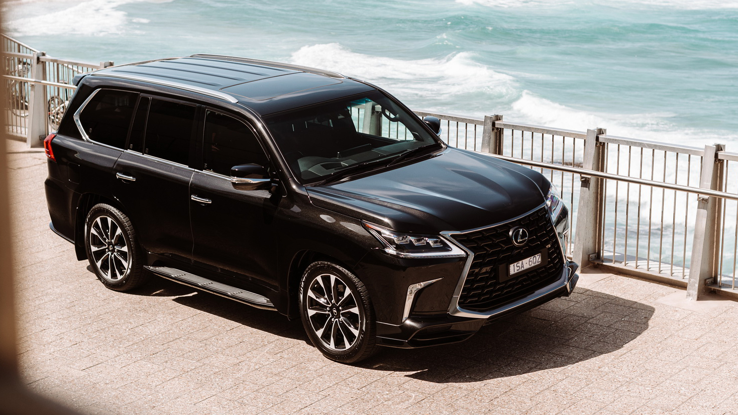 Ra mắt phiên bản nâng cấp Lexus LX 570 S 2021