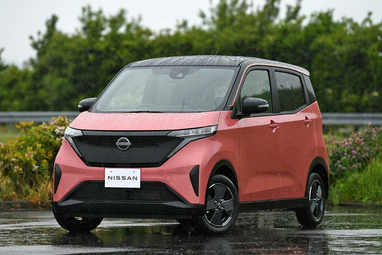 Nissan Sakura 2022 - mẫu ô tô nhỏ nhất của Nissan rẻ như Hyundai Grand i10
