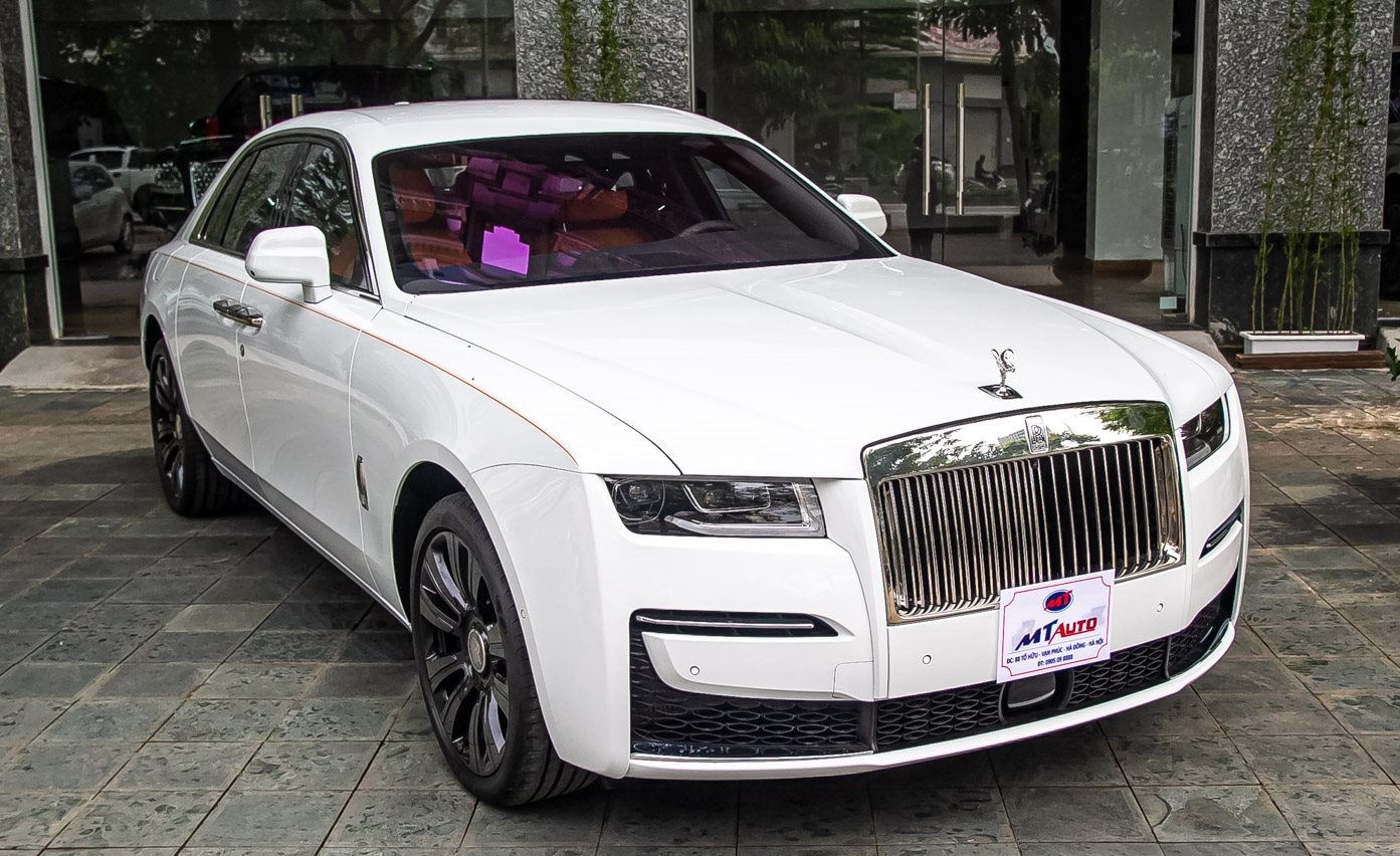 Chi tiết chiếc Rolls-Royce Ghost thế hệ mới hơn 40 tỉ