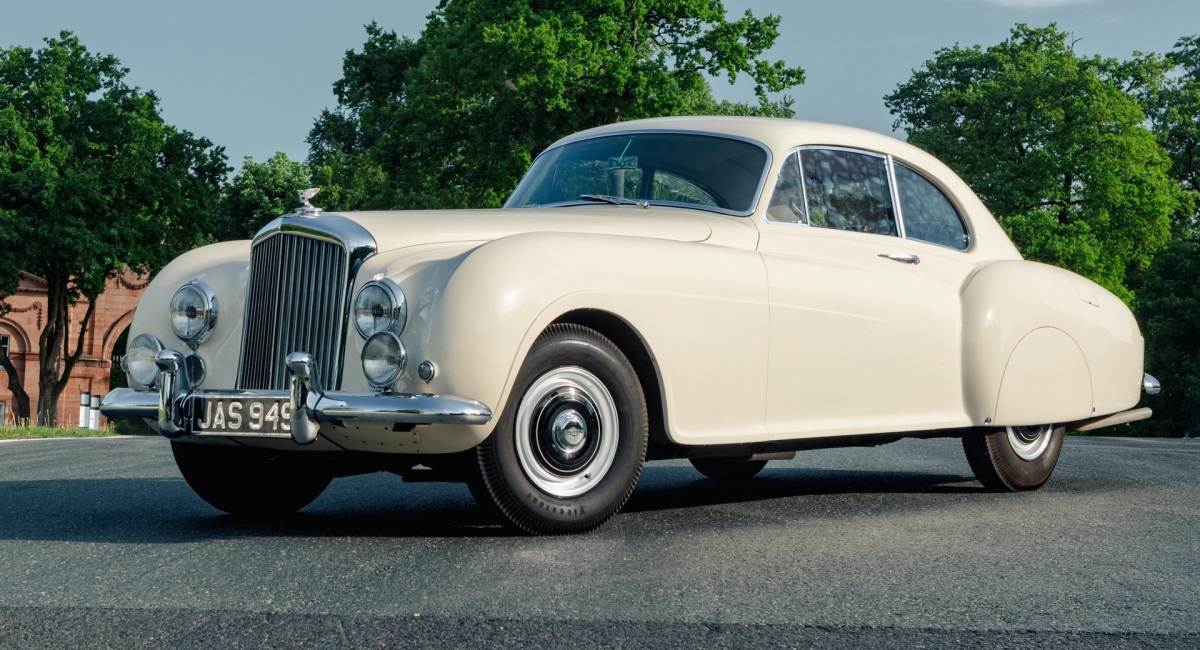 Continental GT được Bentley chọn để kỷ niệm 70 năm sản xuất chiếc Continental đầu tiên