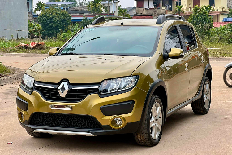 Renault Sandero Stepway 2016 rao bán siêu rẻ giá chỉ 355 triệu đồng