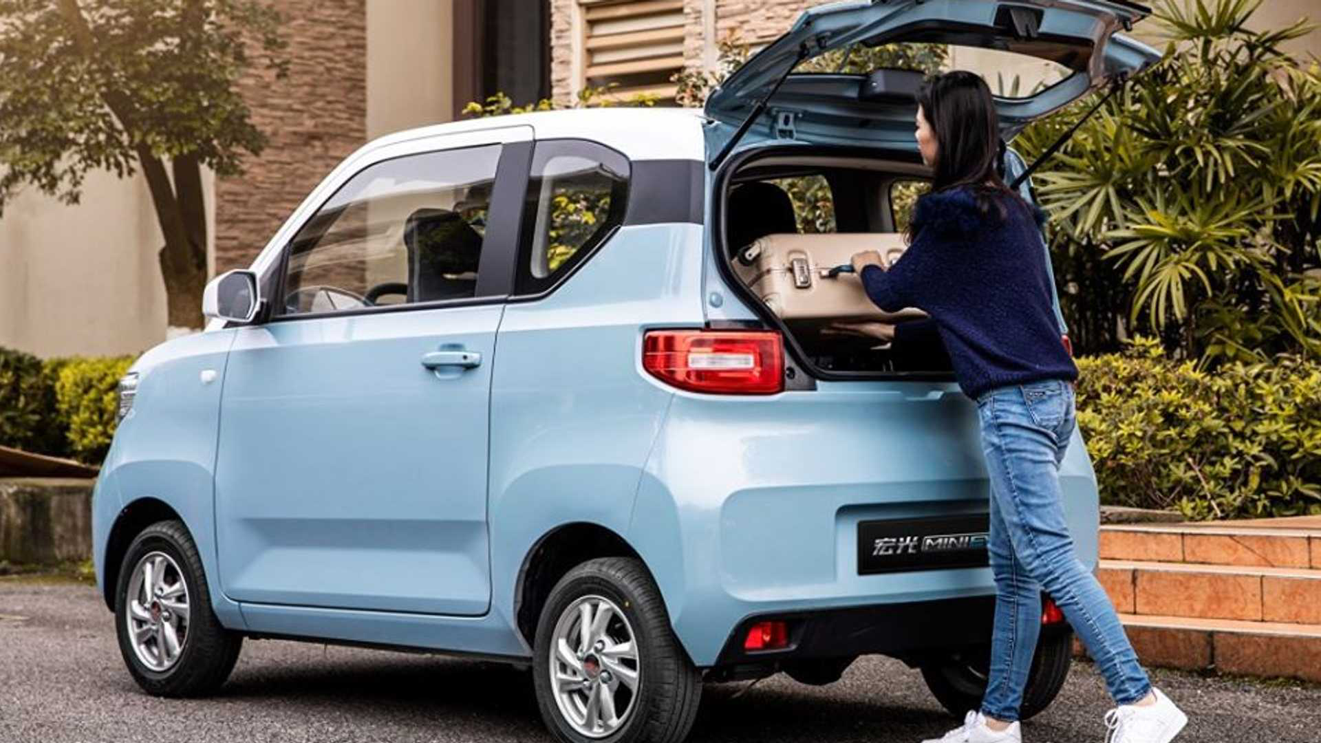 wuling ev moi tinbanxe 4