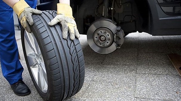 Cách chọn mua lốp xe ô tô chất lượng mà bạn tuyệt đối đừng bỏ qua