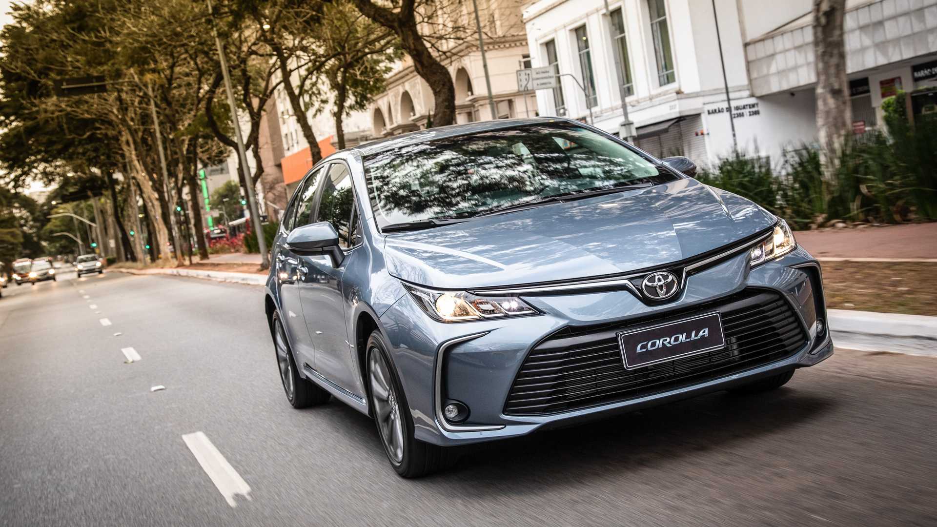 Toyota Corolla Altis: Ưu đãi kép cực hấp dẫn cho khách hàng mua xe từ 1/1/2022 đến 31/1/2022