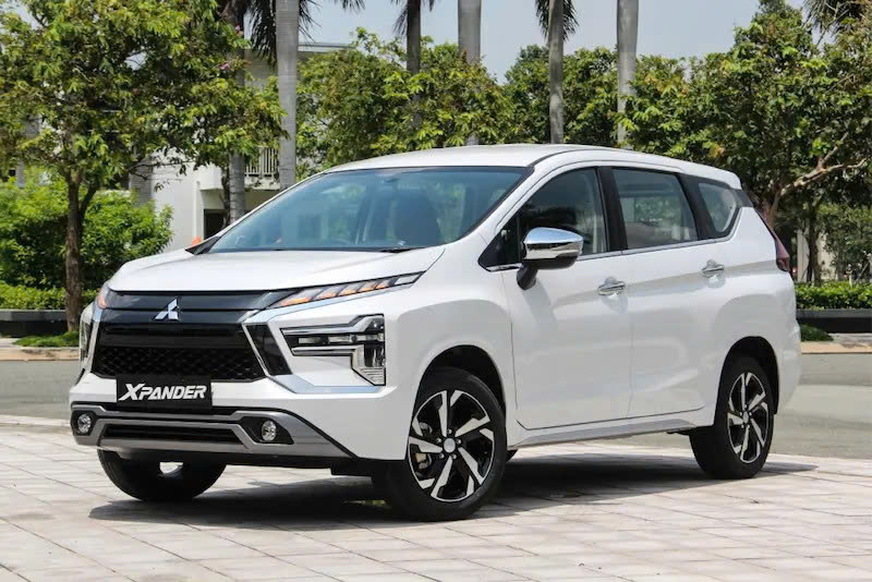 mitsubishi tham gia lan song giam gia cung toyota hyundai honda suzuki