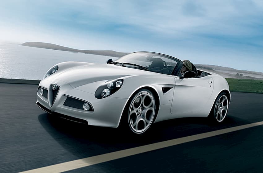 Alfa Romeo 8C Competizione Spider 