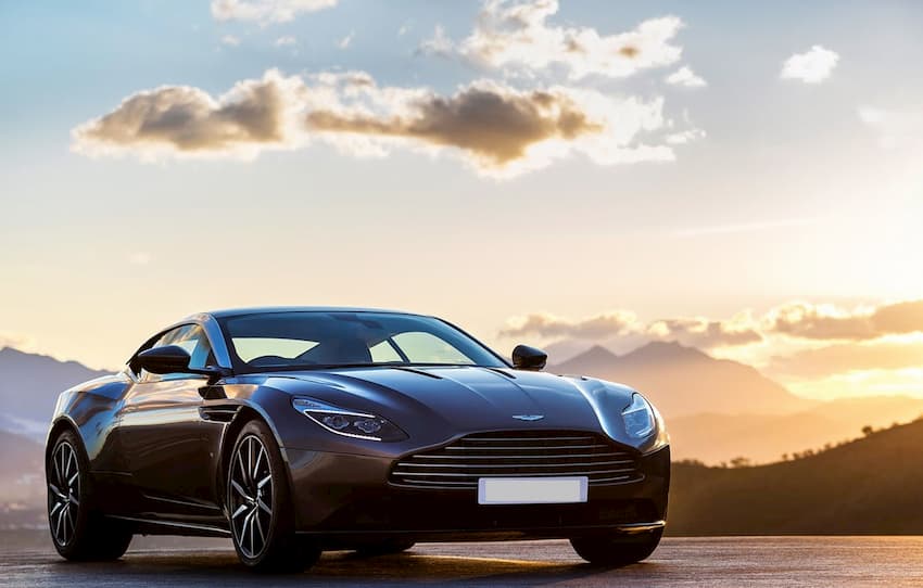 Aston Martin DB11