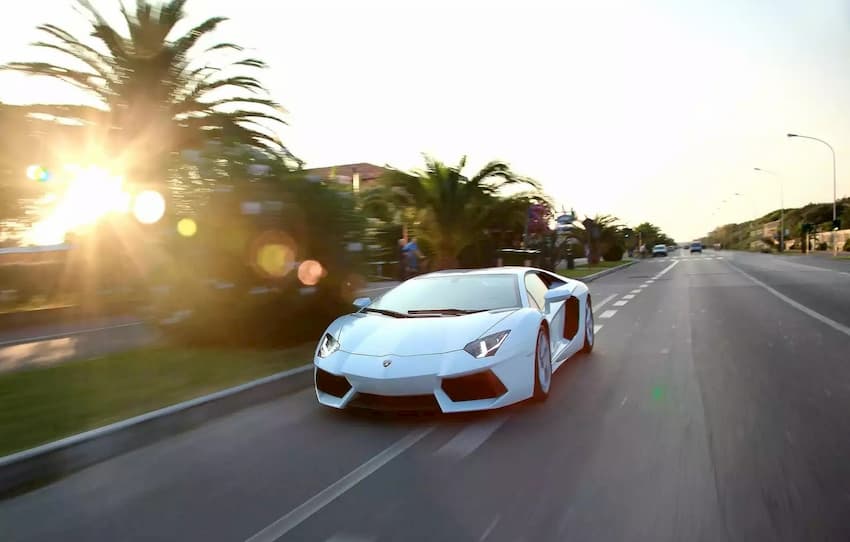 Lamborghini Aventador LP700-4