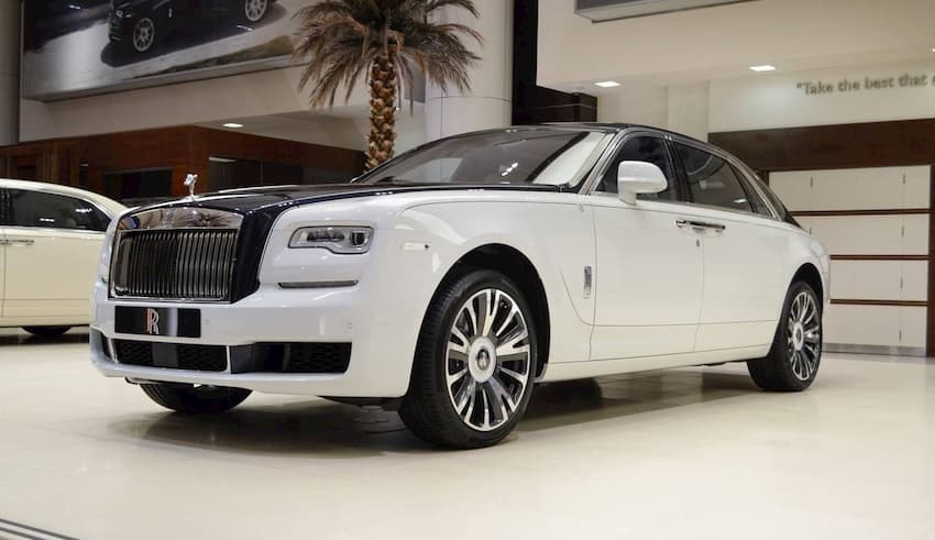 rolls royce ghost ewb 1