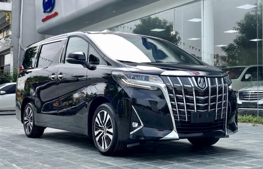 toyota alphard