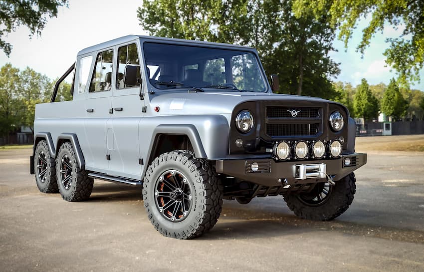 uaz hunter 3