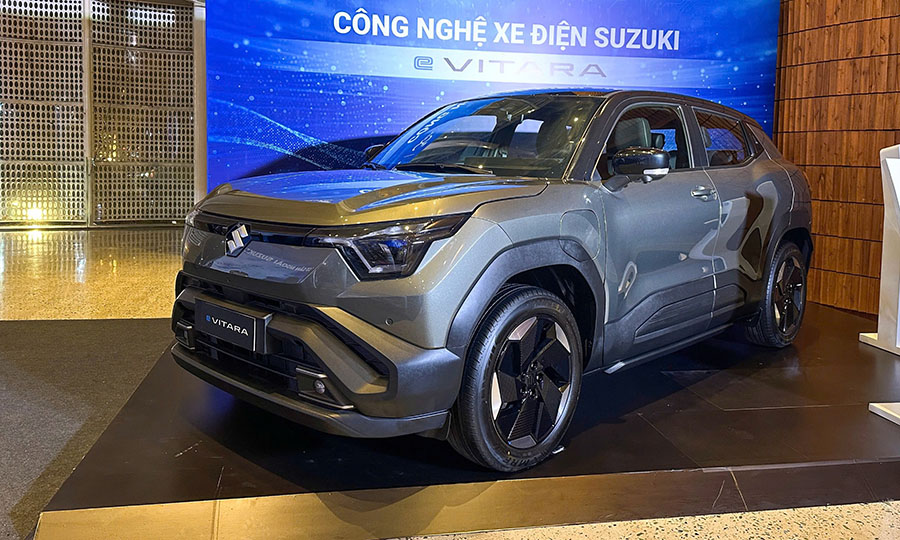 suzuki e vitara la ev dau tien hang nhat