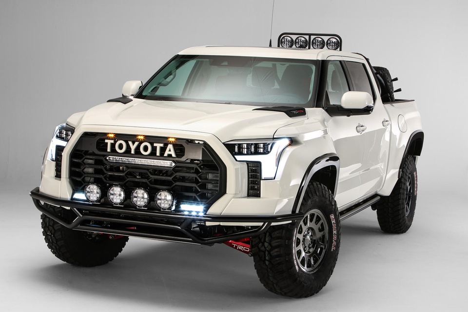 Toyota Tundra 2022: Mẫu xe địa hình được phát triển trên nền tảng Toyota Tundra TRD Pro.