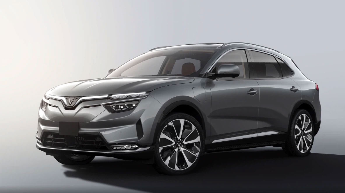 Hé lộ VinFast VF e35: Nhận đặt cọc từ tháng 9, ngang ngửa Mercedes GLC- Mở bán cả trong nước và Mỹ, Canada.