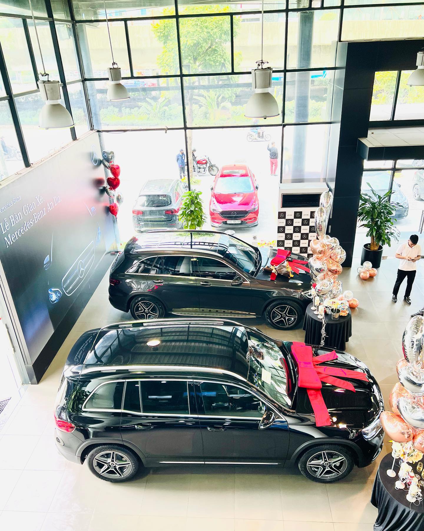 mercedes benz an du 8
