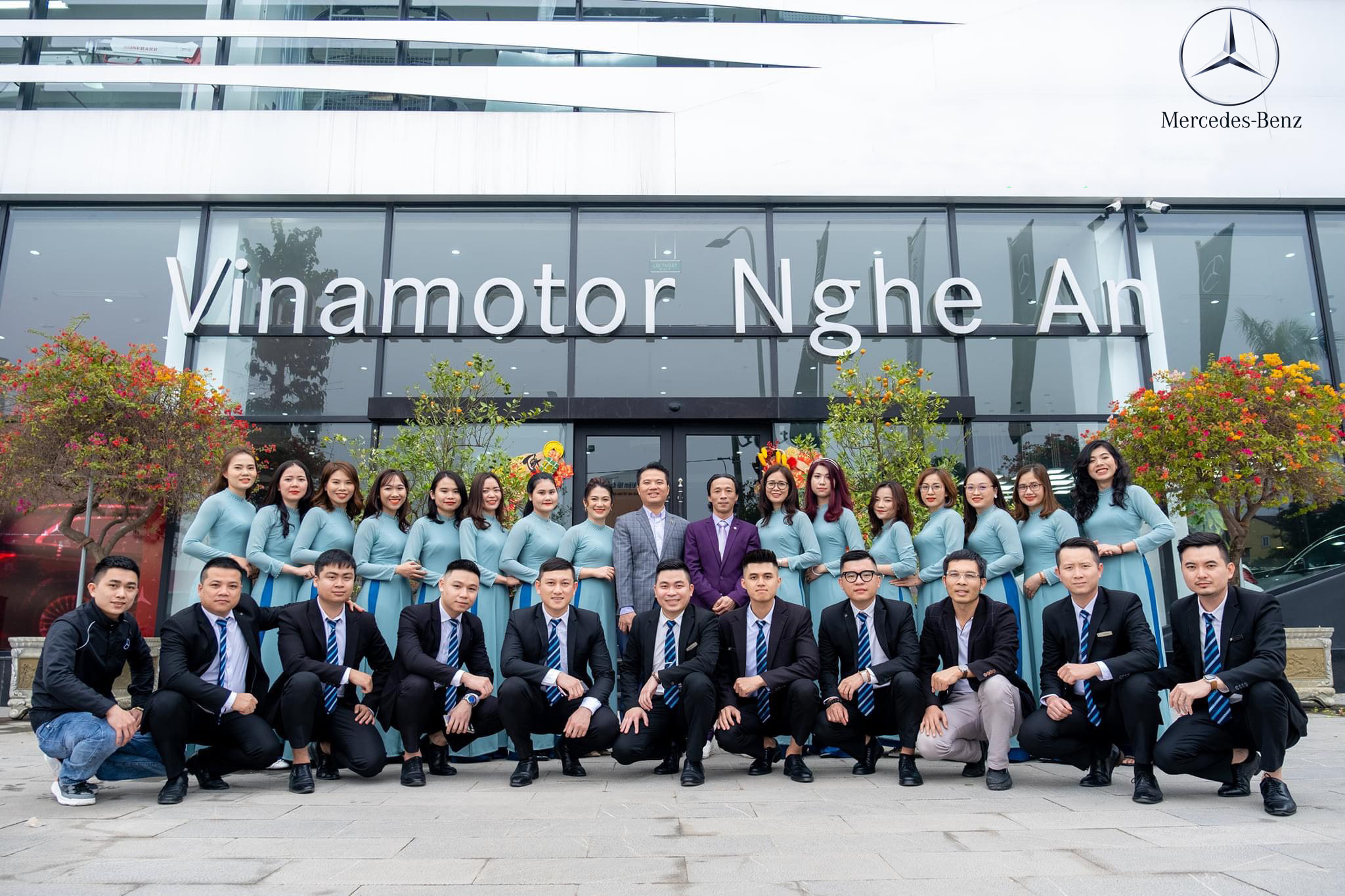 mercedes benz vinh nghe an 7