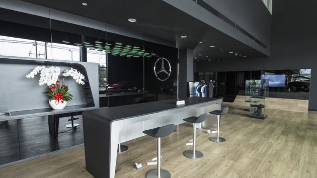 mercedes binh duong 6