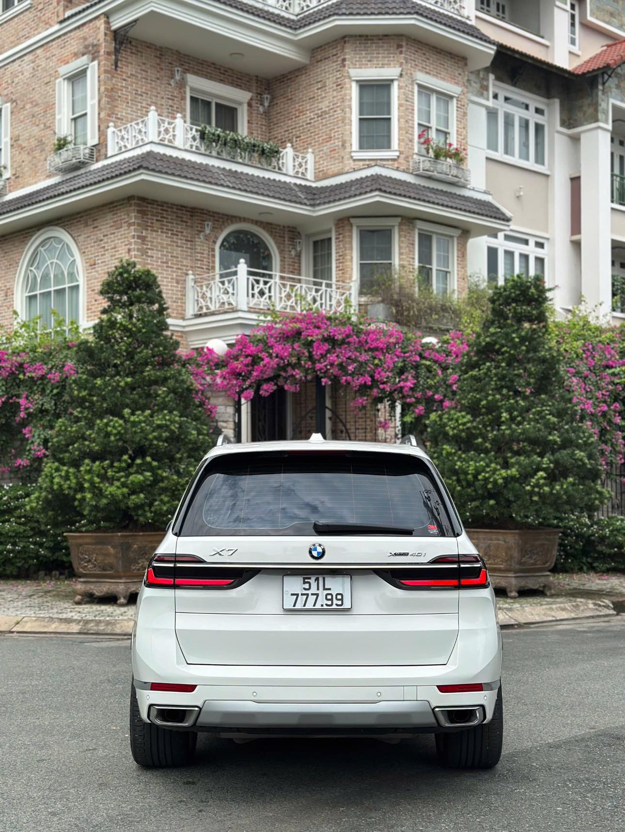 Đuôi xe BMW X7