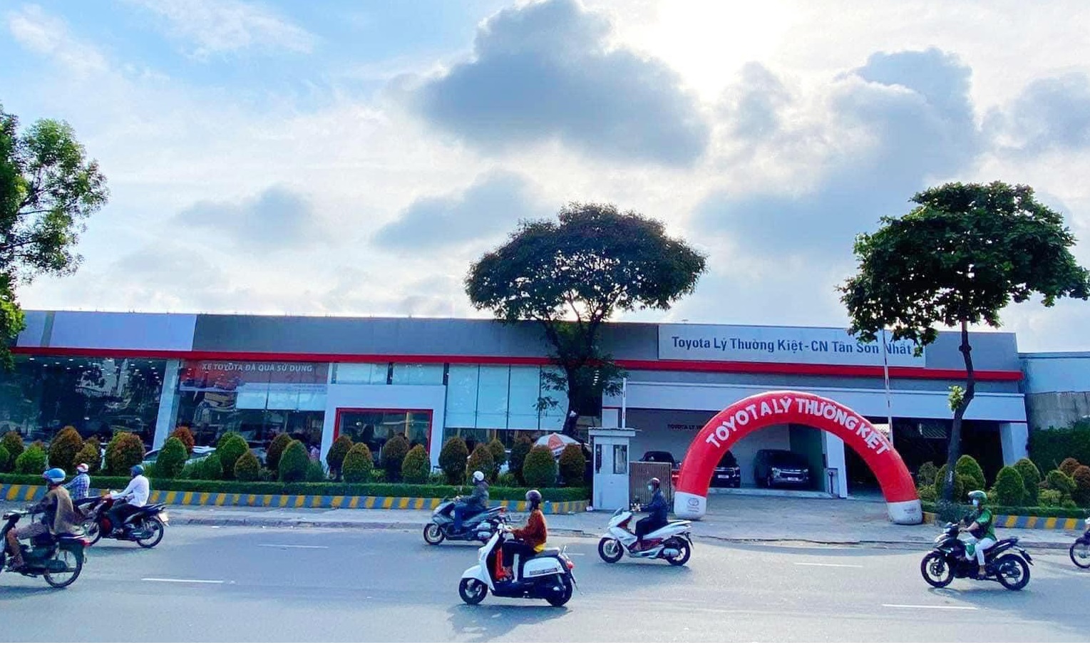 toyota lythuongkiet cn tansonnhat