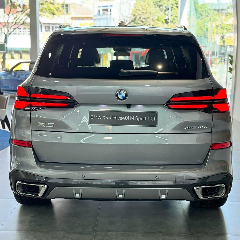 đuổi xe