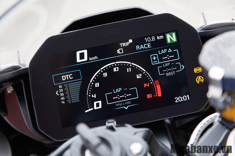 man hinh tren xe bmw motorrad s 1000 rr