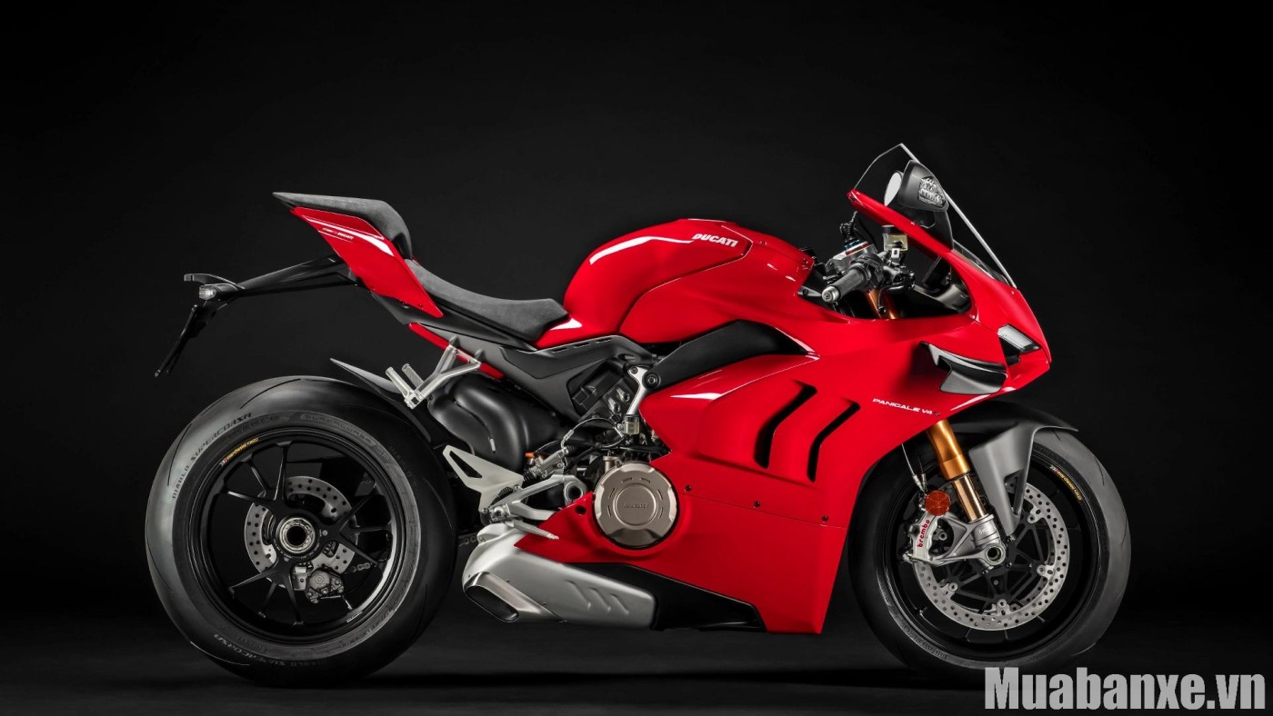 than xe ducati panigale