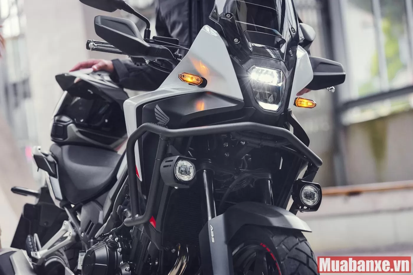 Thiết kế đầu xe Honda NX500