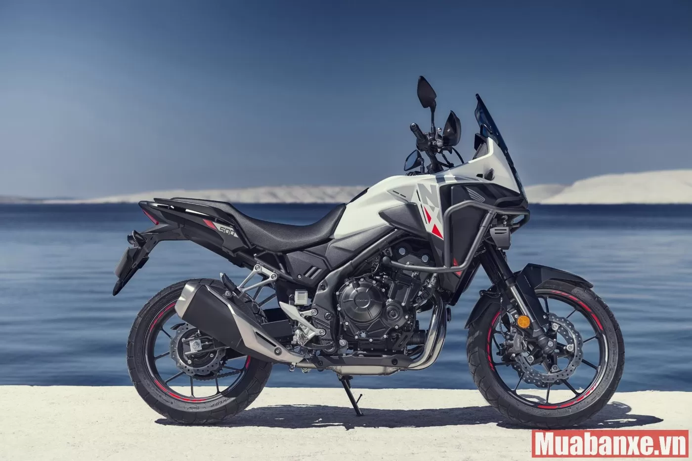Thiết kế thân xe Honda NX500