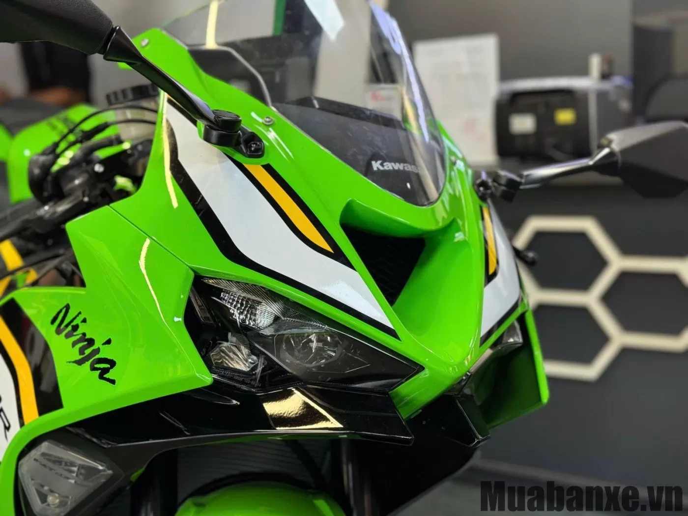 Kawasaki Nninja ZX 6R